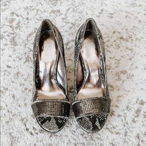 New Jessica Simpson Snakeskin Platform Heels